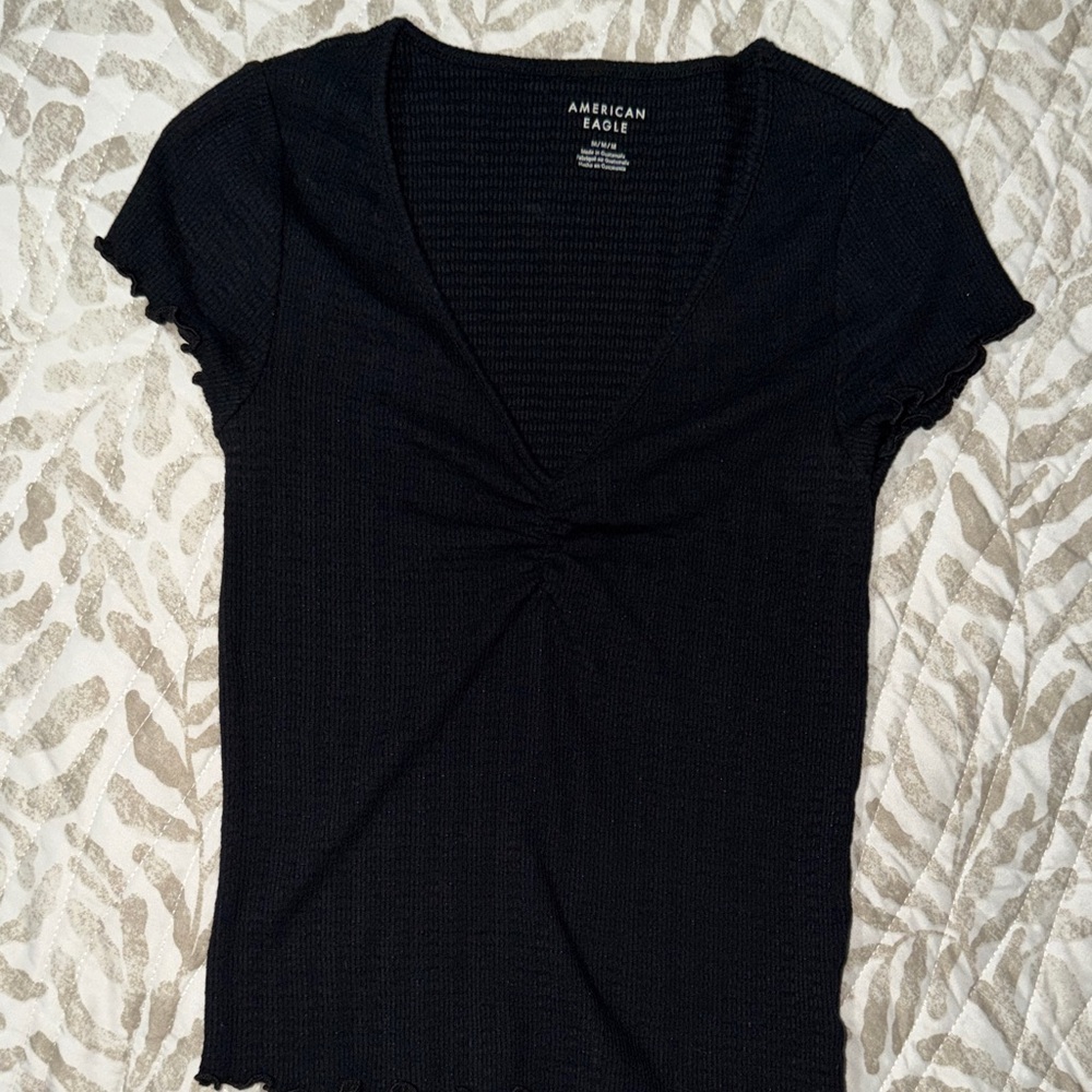 American Eagle Outfitters Black Short Sleeve Twist-Front V-Neck Top